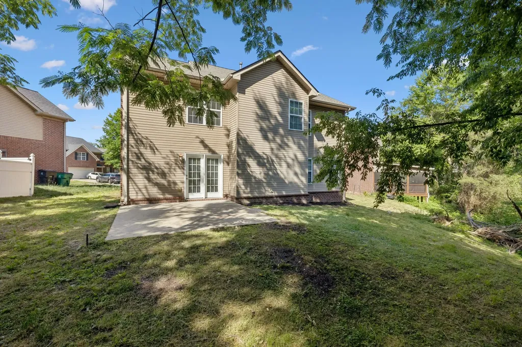616 Twin Oaks Court Nashville TN 37211