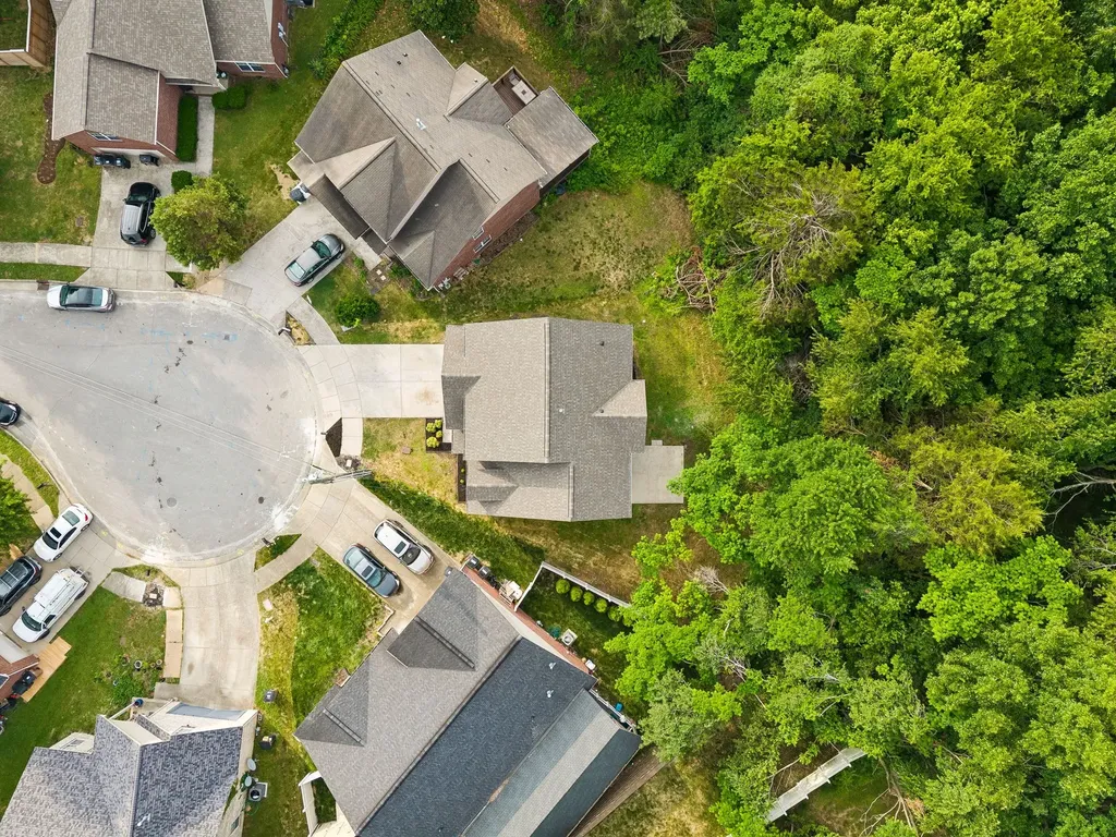 616 Twin Oaks Court Nashville TN 37211