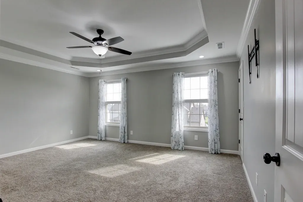 1028 Spicer Drive Clarksville TN 37042