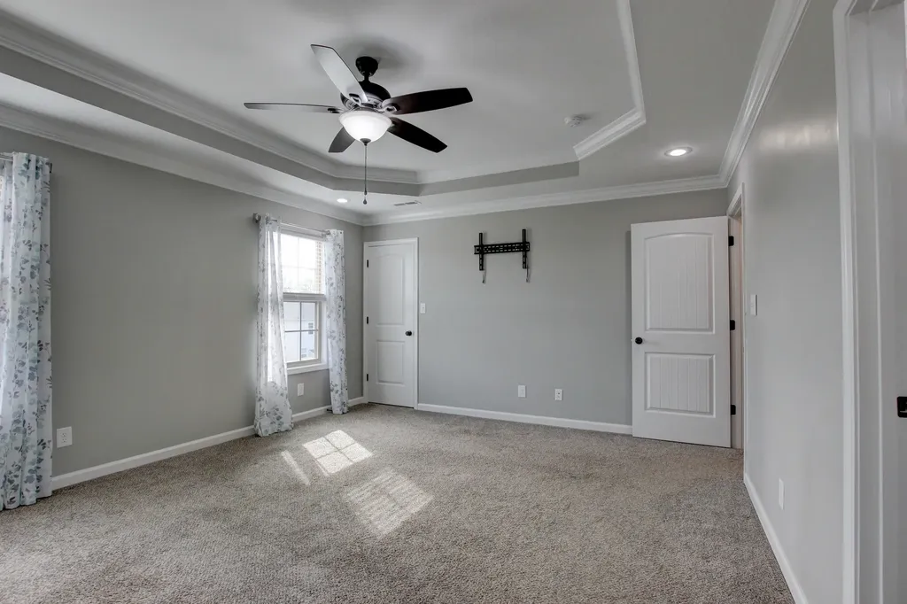 1028 Spicer Drive Clarksville TN 37042