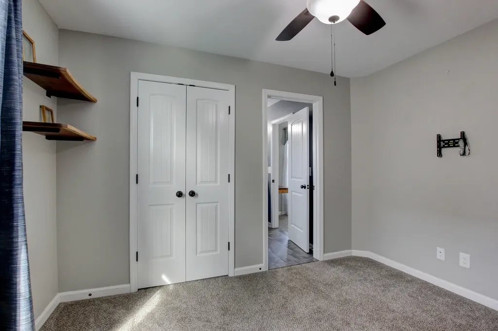 1028 Spicer Drive Clarksville TN 37042