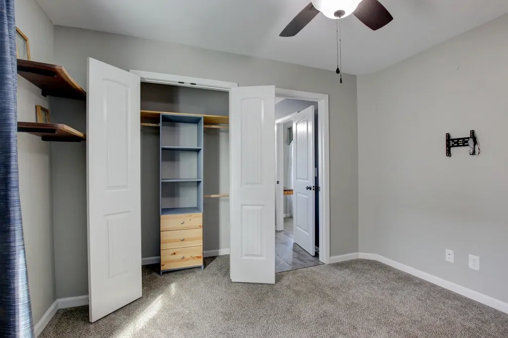 1028 Spicer Drive Clarksville TN 37042