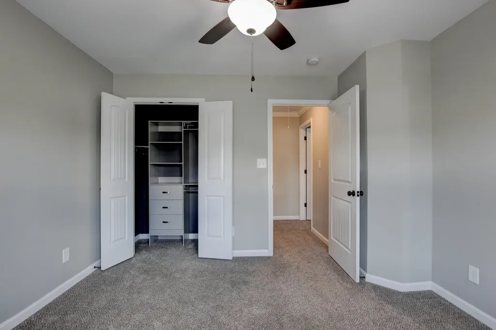 1028 Spicer Drive Clarksville TN 37042