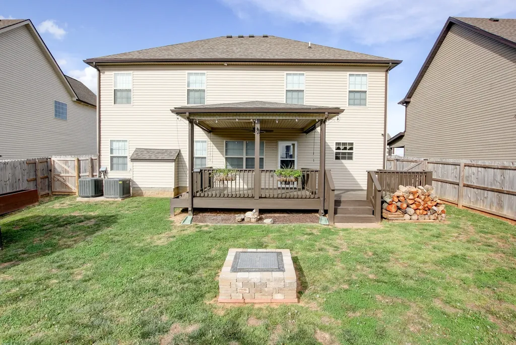 1028 Spicer Drive Clarksville TN 37042
