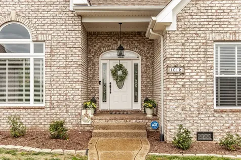 1012 Grider Drive Gallatin TN 37066