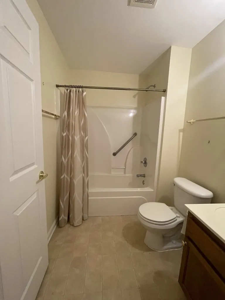 1301 Crofton Park Court Columbia TN 38401