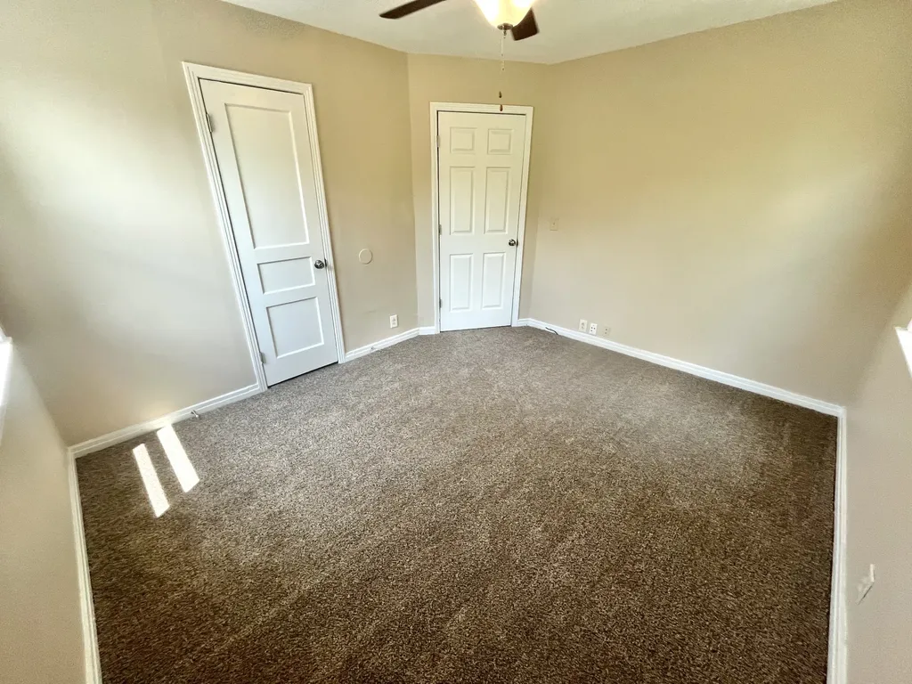 24 Maple Street Clarksville TN 37042