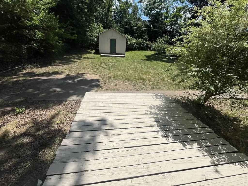 24 Maple Street Clarksville TN 37042