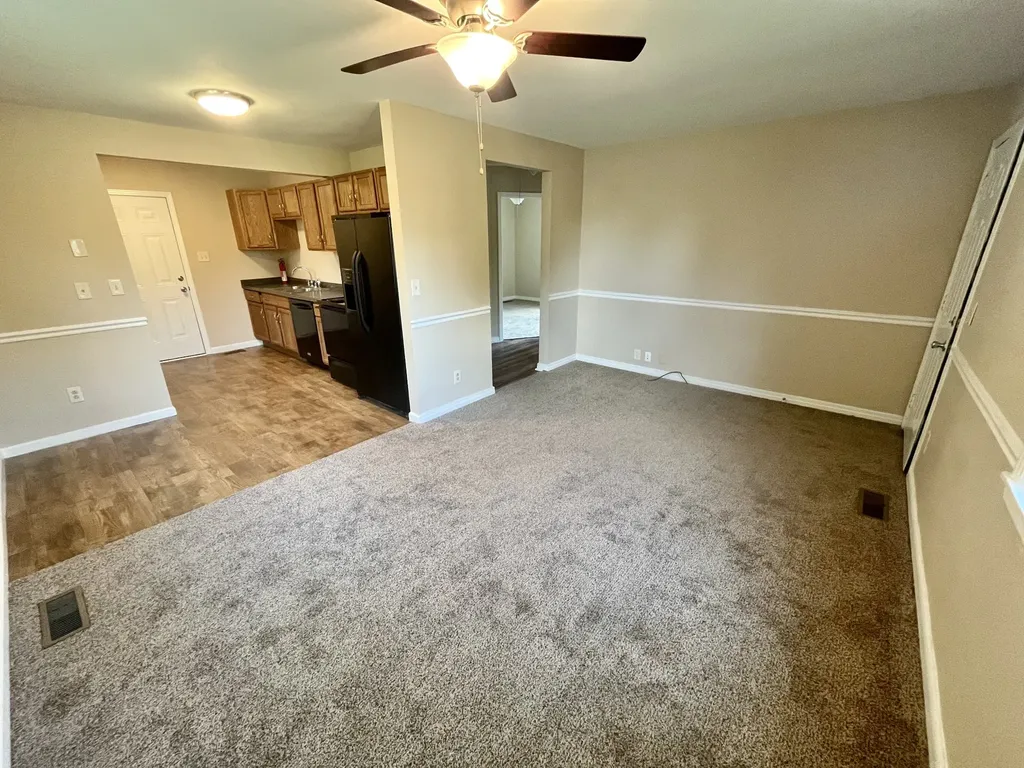 24 Maple Street Clarksville TN 37042