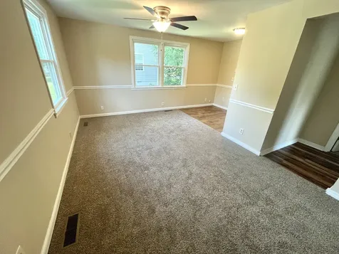 24 Maple Street Clarksville TN 37042