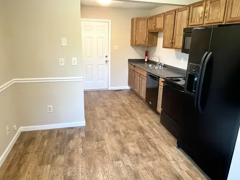 24 Maple Street Clarksville TN 37042