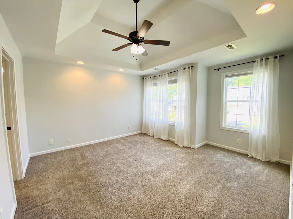 1194 Eagles Bluff Drive Clarksville TN 37040