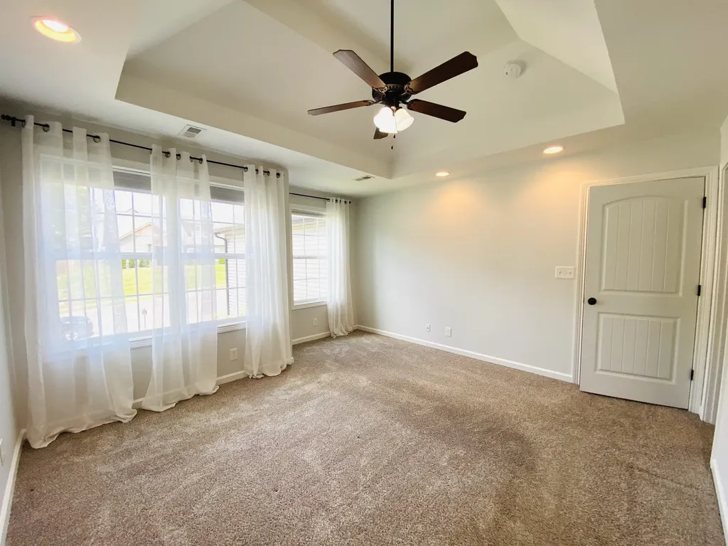 1194 Eagles Bluff Drive Clarksville TN 37040