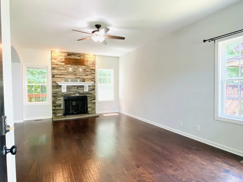 1194 Eagles Bluff Drive Clarksville TN 37040
