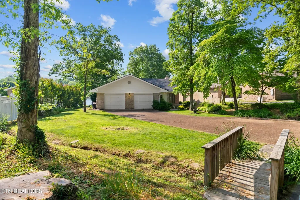 8331 Cherokee Trail Crossville TN 38572