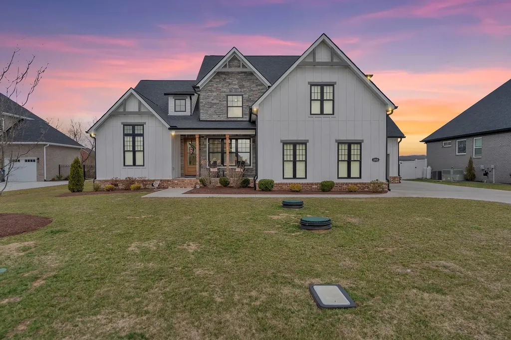 3806 Carriage Drive Murfreesboro TN 37128