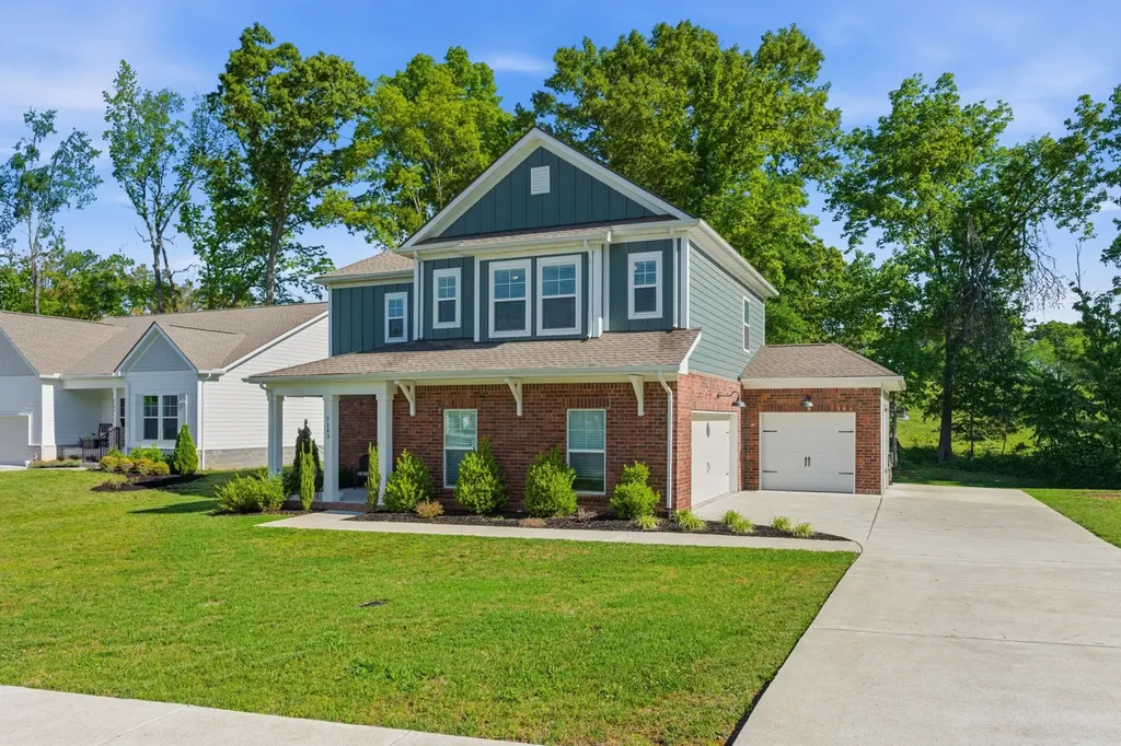 7143 Pepper Tree Circle Fairview TN 37062