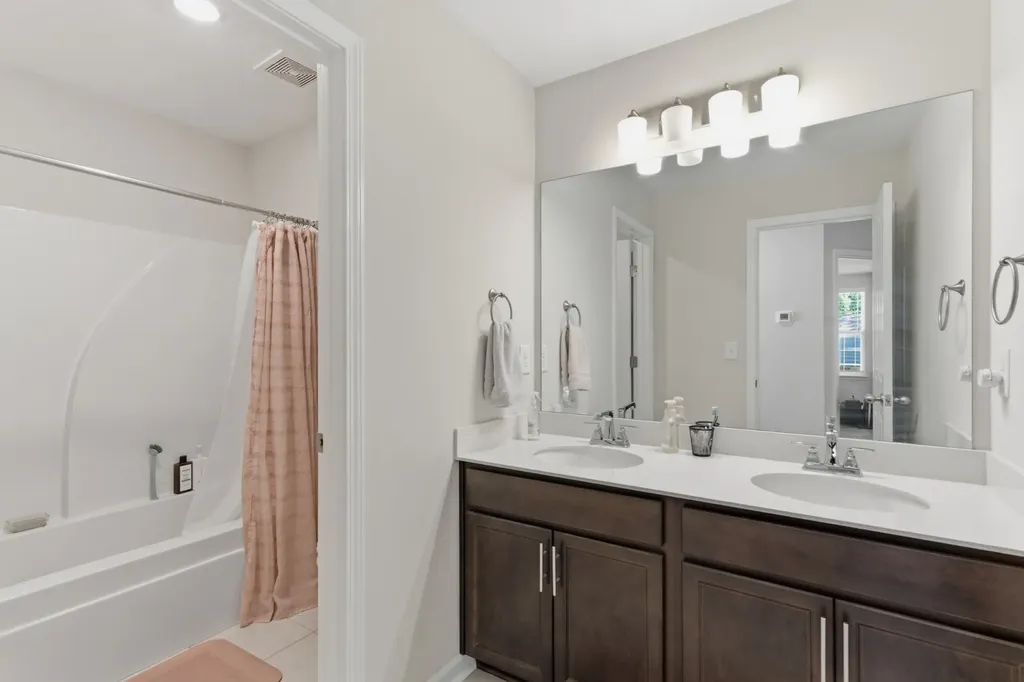 7143 Pepper Tree Circle Fairview TN 37062