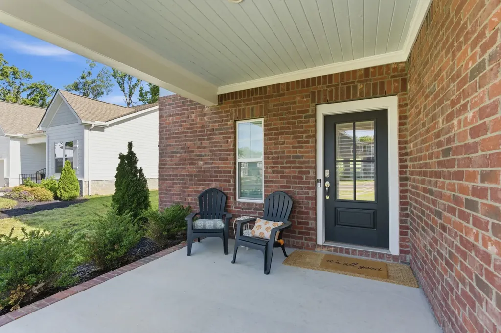 7143 Pepper Tree Circle Fairview TN 37062