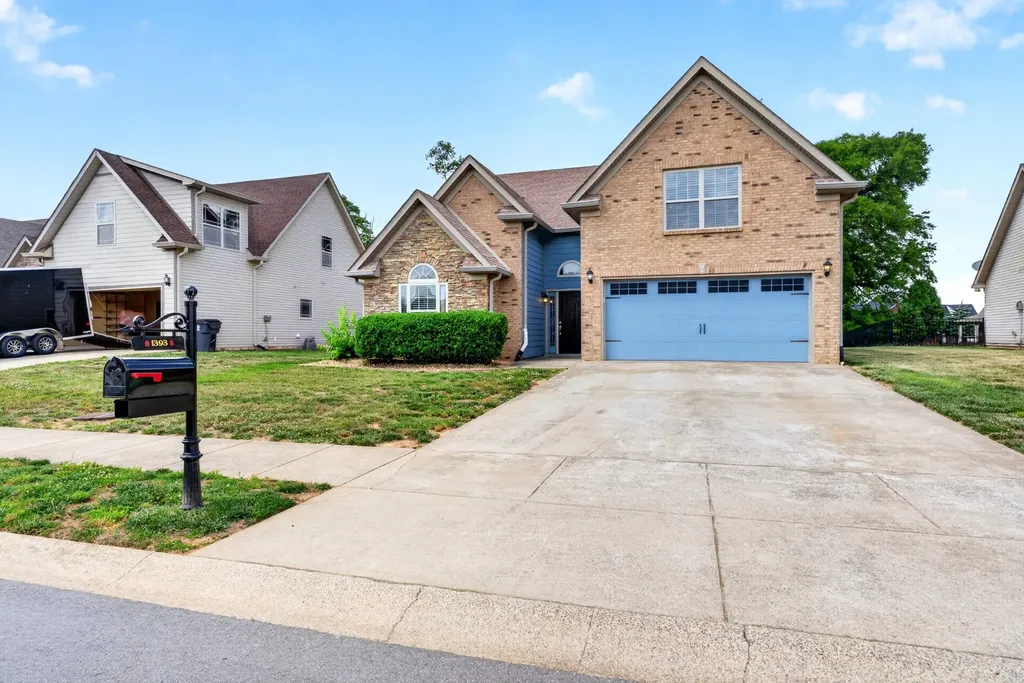 1393 Judge Tyler Drive Clarksville TN 37043