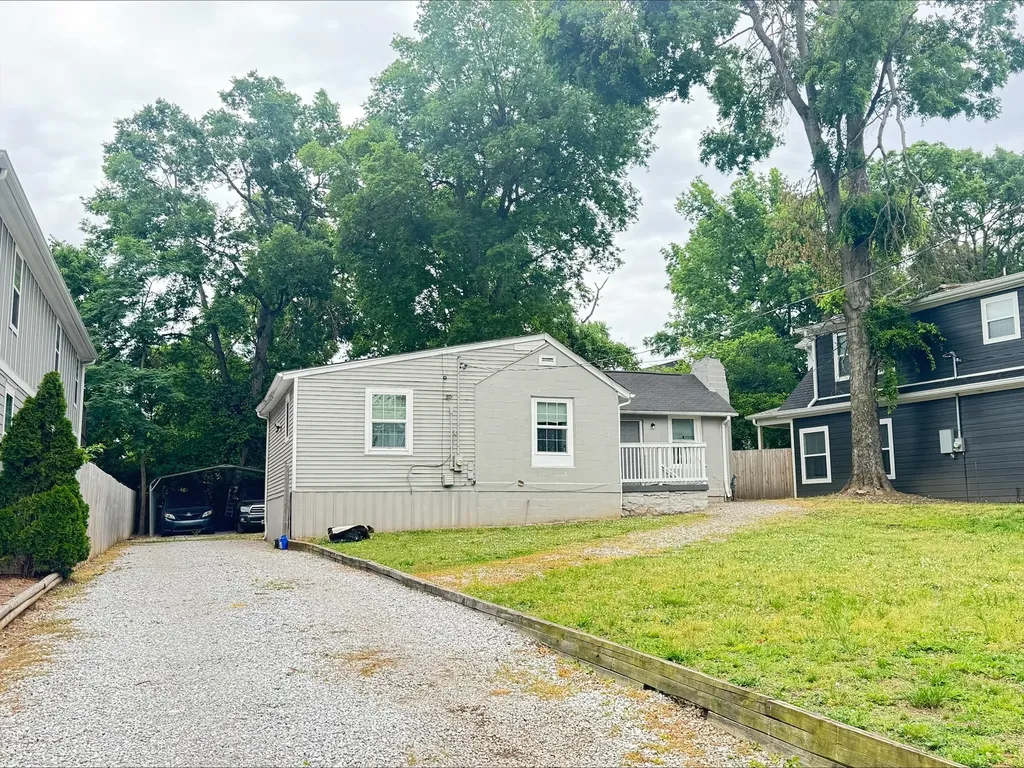 2222 Kline Avenue Nashville TN 37211