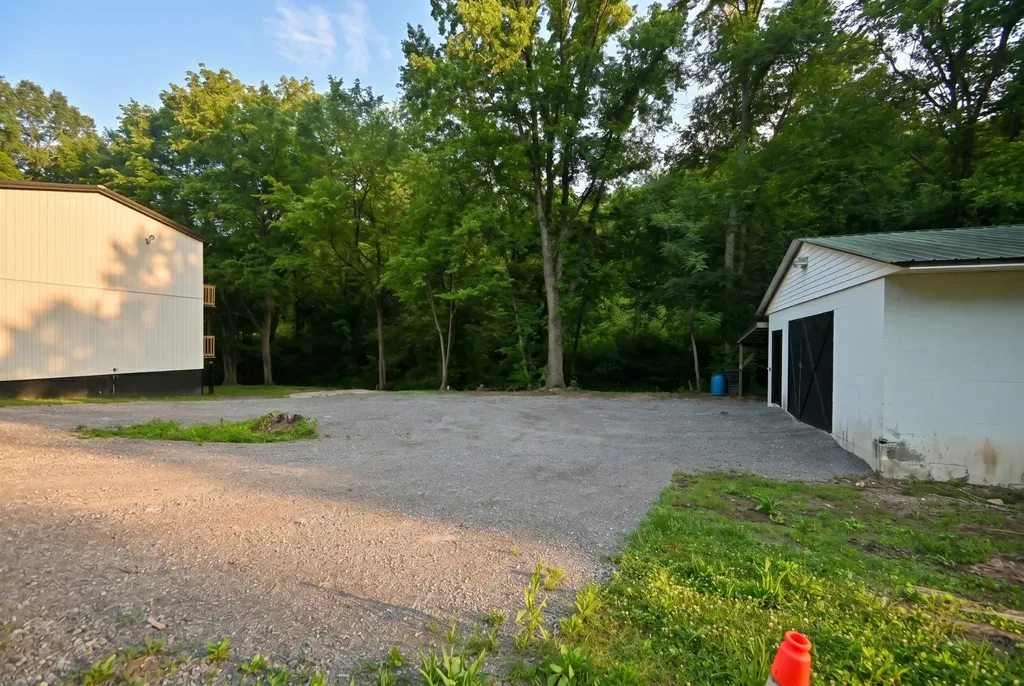 2627 Auburntown Road Woodbury TN 37190