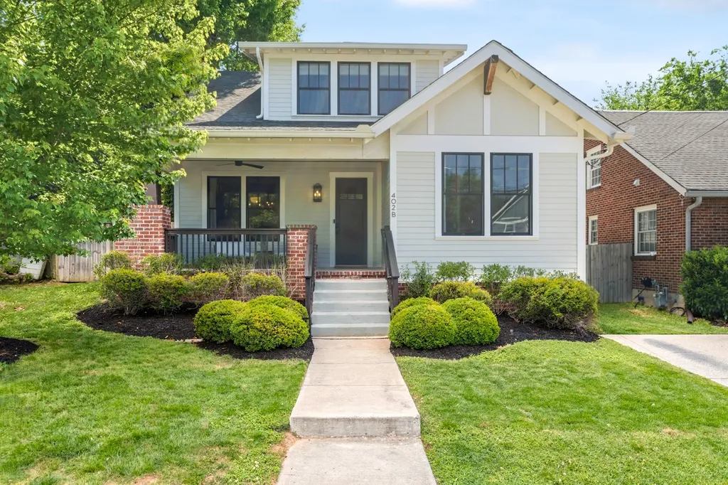 402B 17th St, N Nashville TN 37206