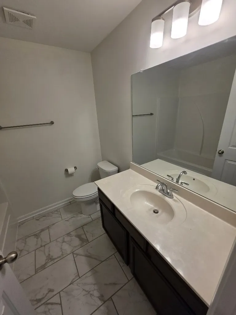 156 Rising Pvt Lane Gallatin TN 37066