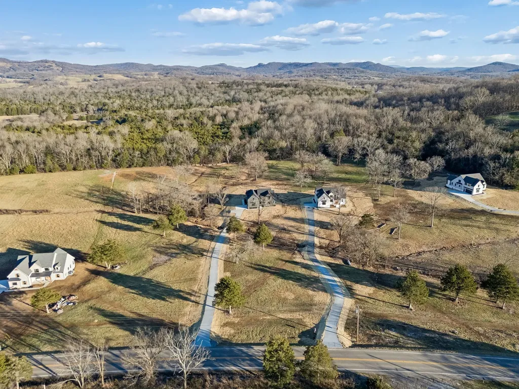 13645 Cainsville Road Lebanon TN 37090