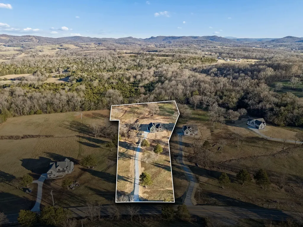 13645 Cainsville Road Lebanon TN 37090