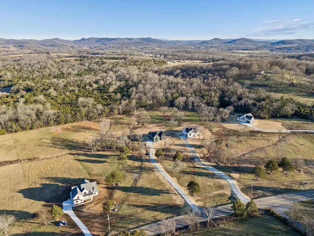 13645 Cainsville Road Lebanon TN 37090
