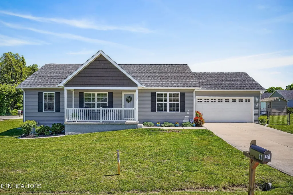 21 Panther Valley Road Crossville TN 38555