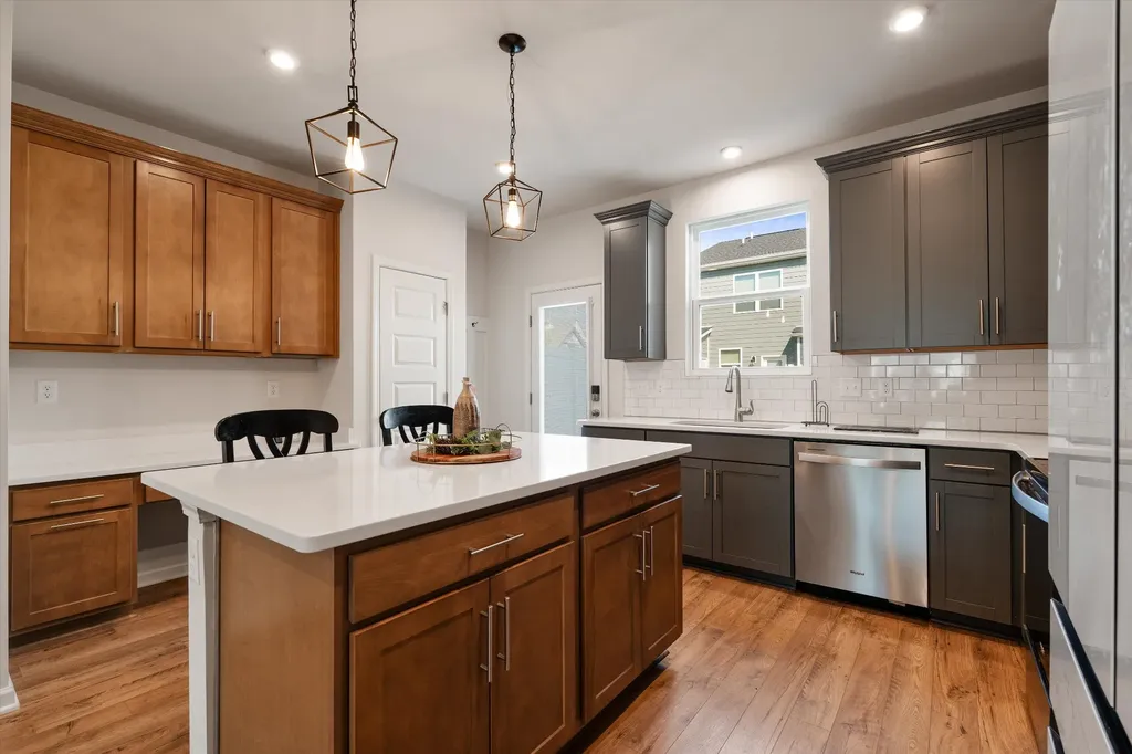 615 Old Hickory Boulevard Nashville TN 37209