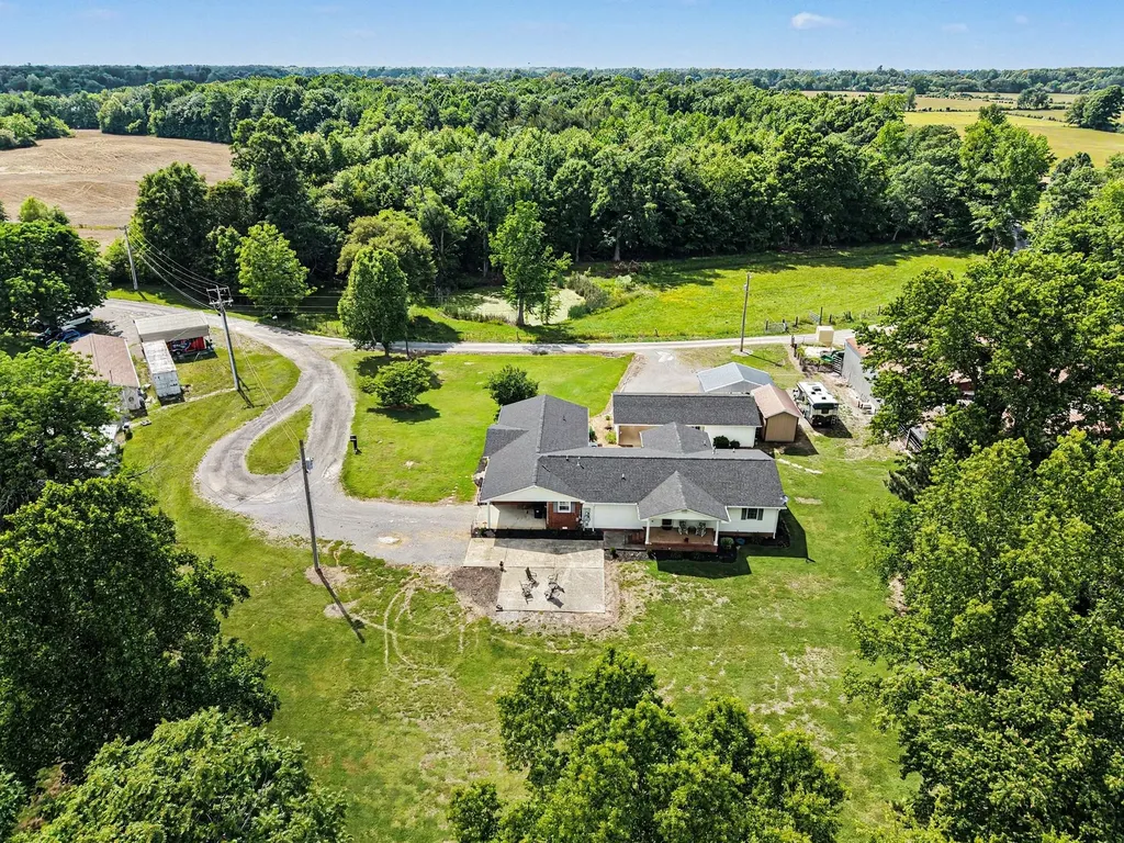 524 Elm Street Smithville TN 37166
