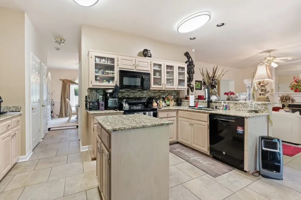 4913 Tulip Grove Lane Hermitage TN 37076