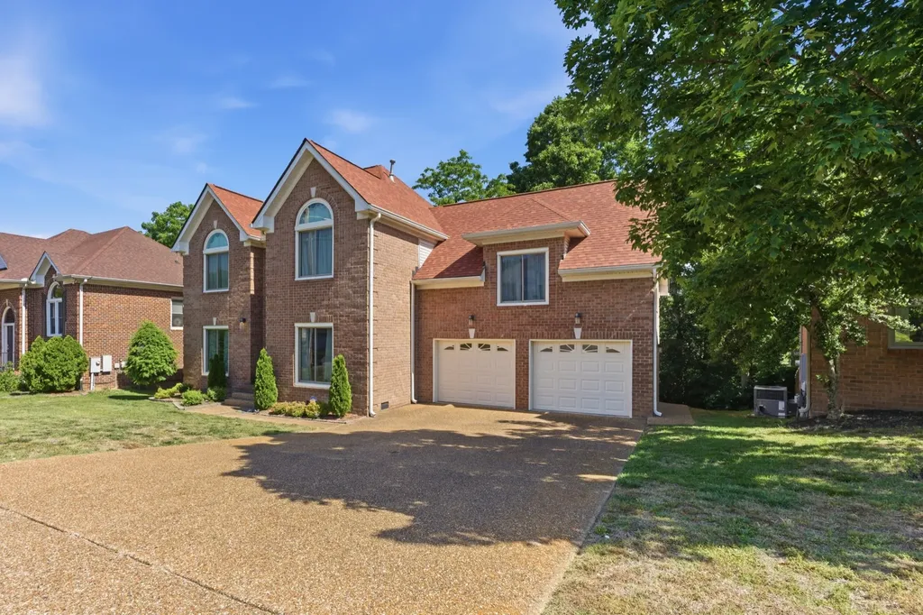 4913 Tulip Grove Lane Hermitage TN 37076