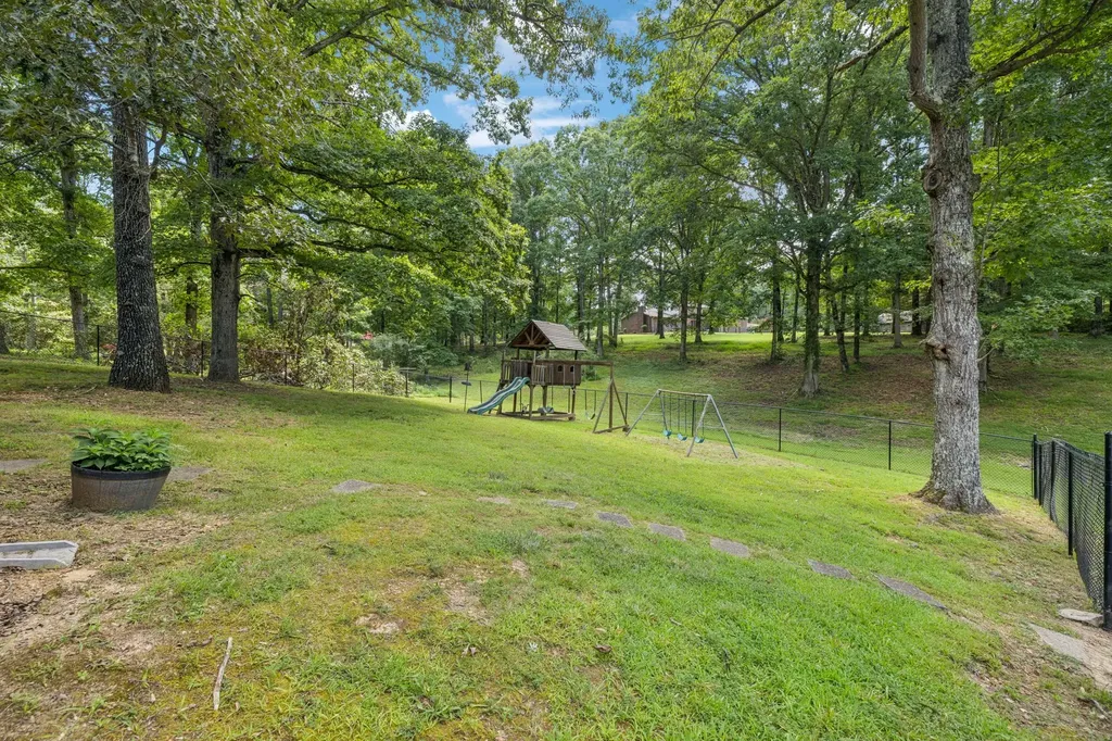 106 Dogwood Circle Waverly TN 37185