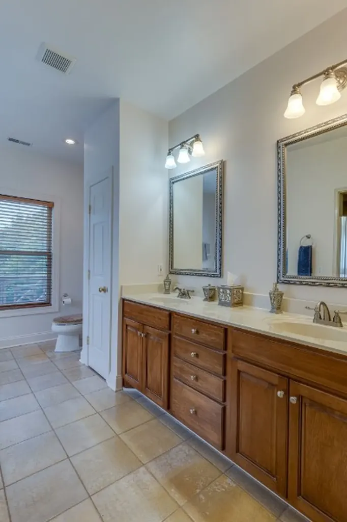 4664 New Cut Road Greenbrier TN 37073