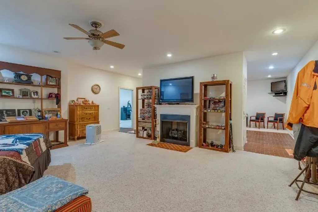 4664 New Cut Road Greenbrier TN 37073