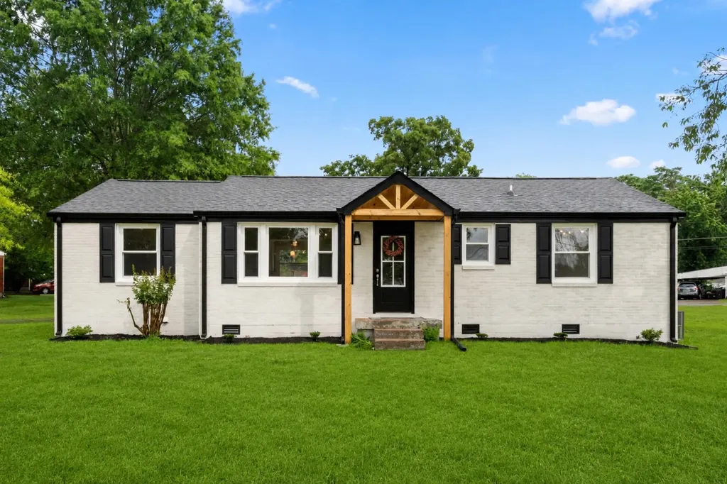 506 Carman Avenue New Johnsonville TN 37134