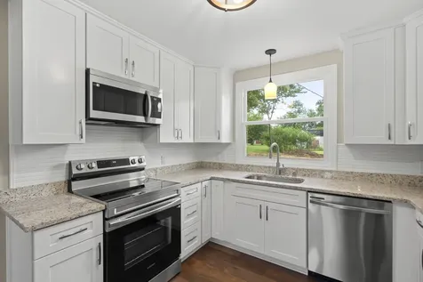 506 Carman Avenue New Johnsonville TN 37134