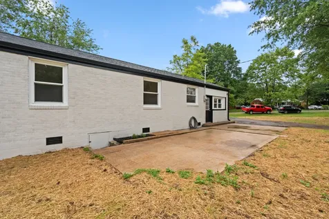 506 Carman Avenue New Johnsonville TN 37134
