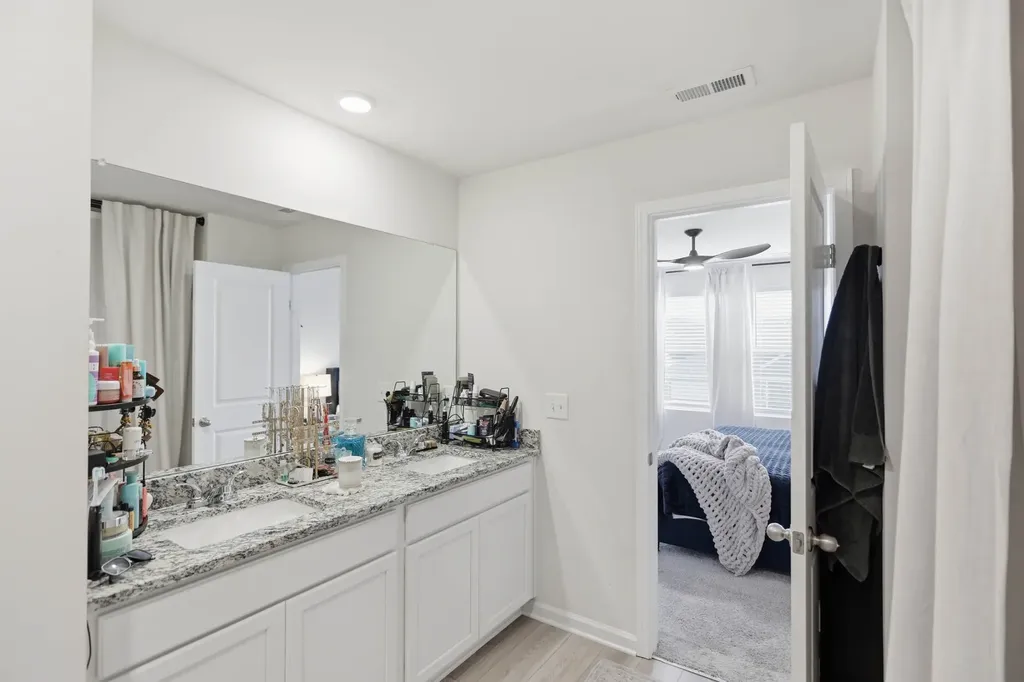 676 Cedar Brook Drive White House TN 37188