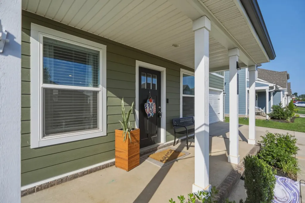 676 Cedar Brook Drive White House TN 37188