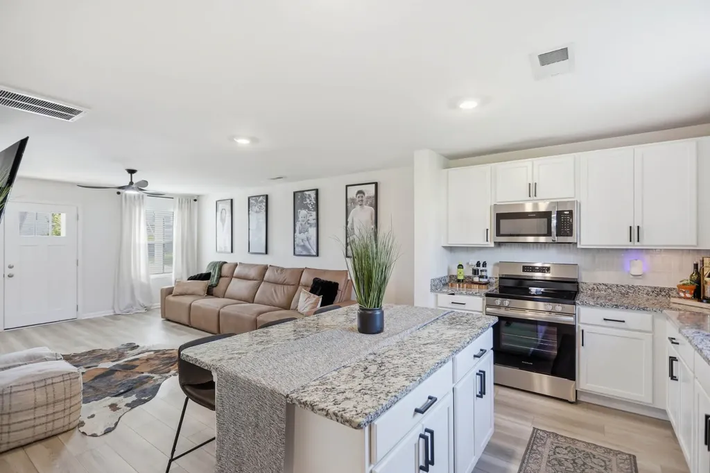 676 Cedar Brook Drive White House TN 37188