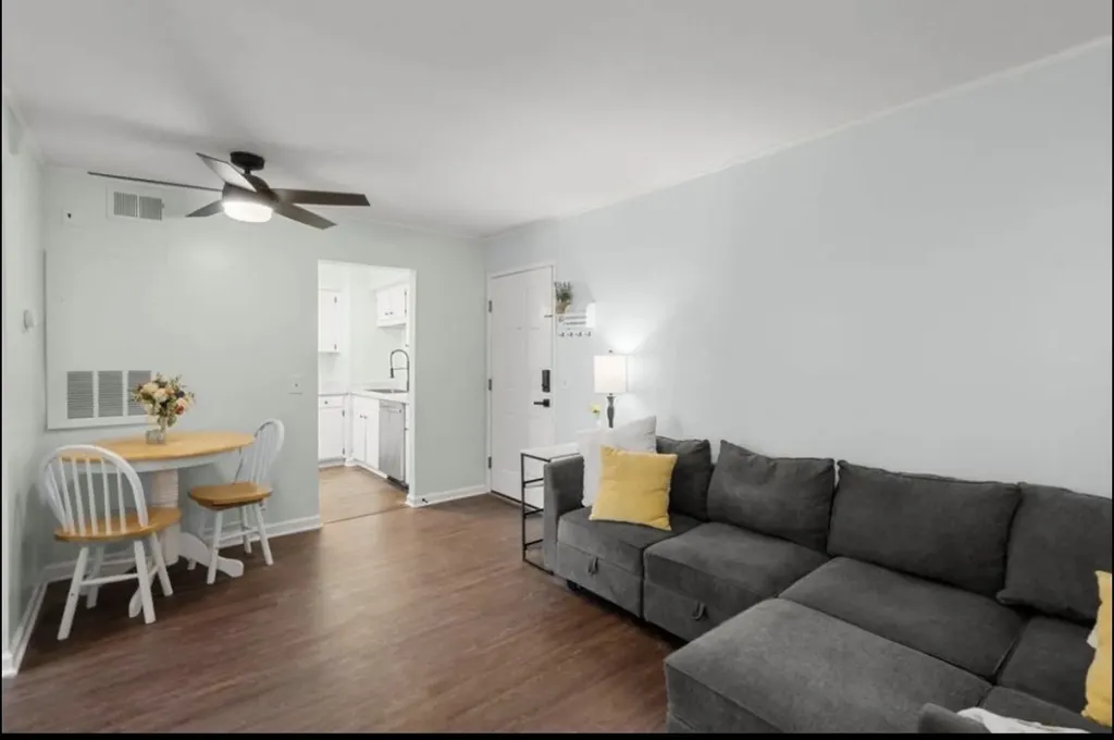 2325 Elliston Place Nashville TN 37203