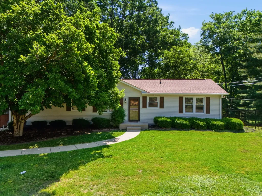 224 Sunset Island Trail Gallatin TN 37066