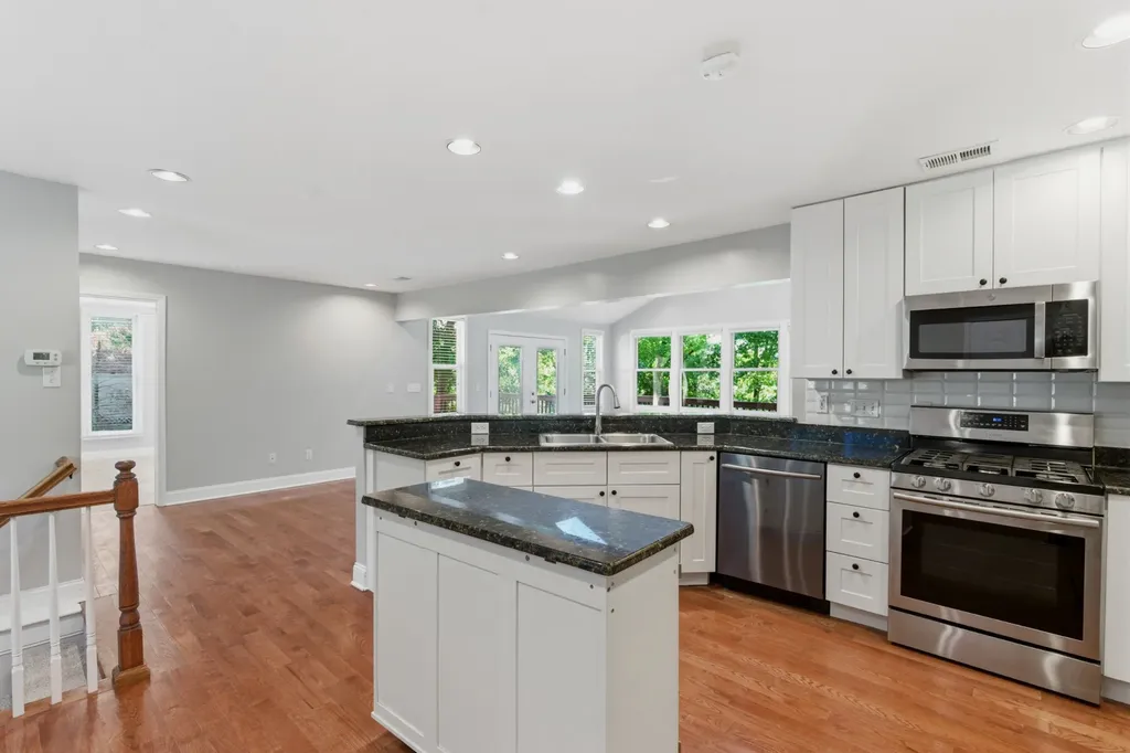 224 Sunset Island Trail Gallatin TN 37066