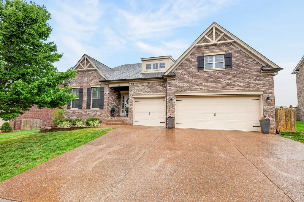 1944 Kirkwood Drive Mount Juliet TN 37122