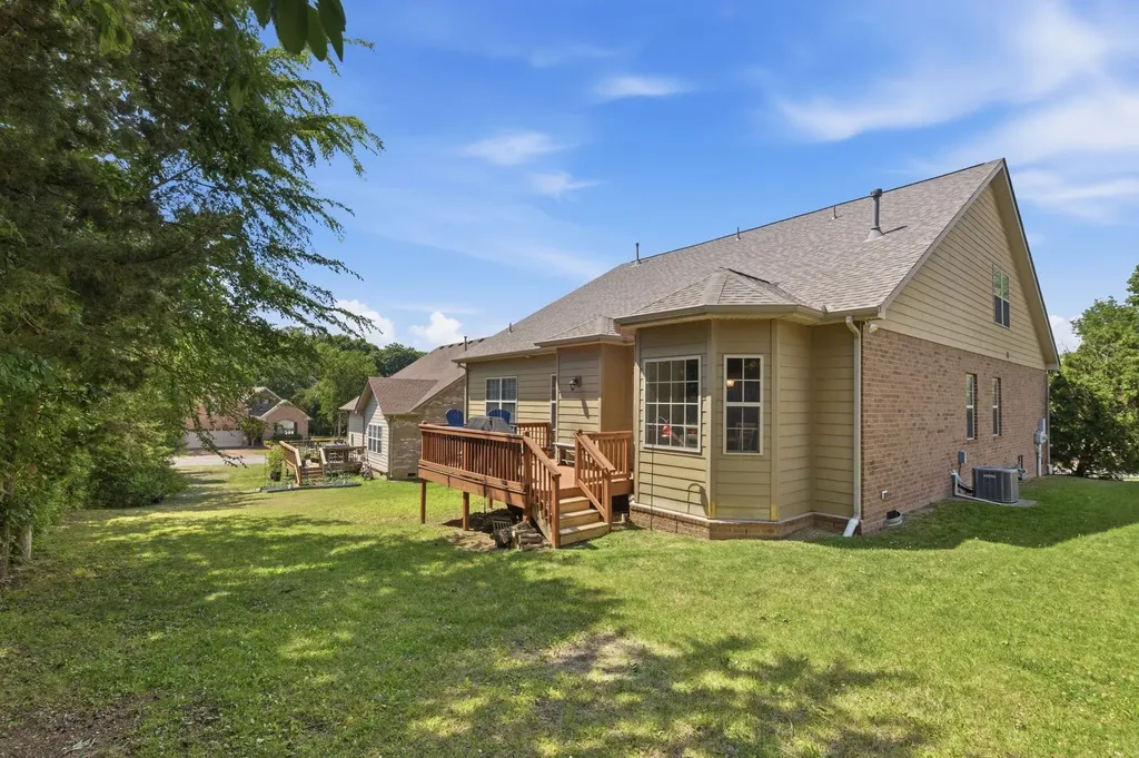 4127 Oakstone Drive Smyrna TN 37167